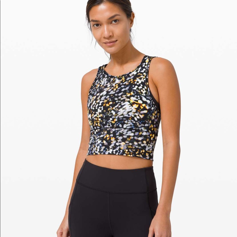 NWOT Lululemon Power Pivot Tank, Colour: Metropolis Glow Multi, Size: 4